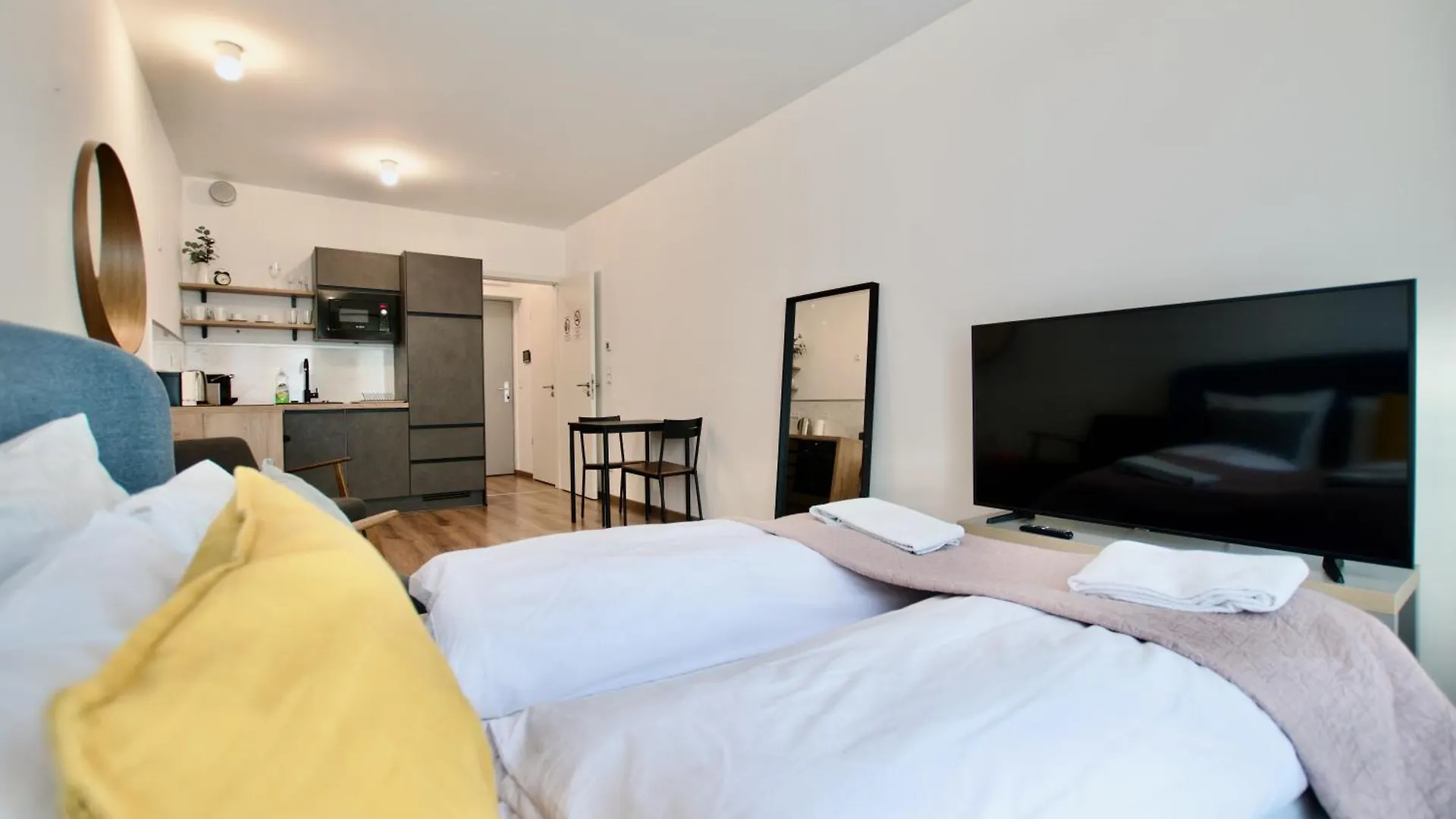 Premium Apartment By Hi5 - Studio - Jewish Quarter Budapest