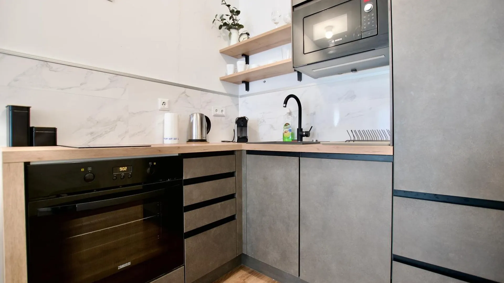 Premium Apartment By Hi5 - Studio - Jewish Quarter Budapest